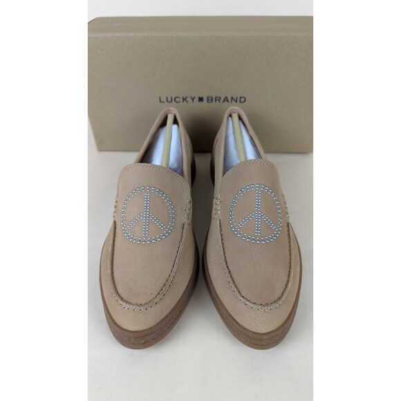 Lucky Brand Redmy Loafers Flats Womens 6.5 M Tan Leather Stud Peace Shoes NWB - Picture 2 of 11